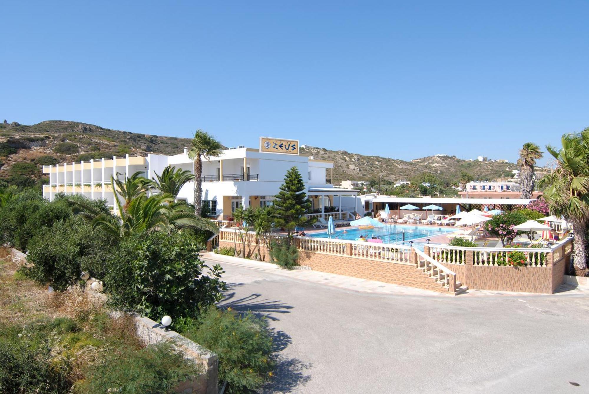 Zeus Hotel Kefalos  Exterior photo