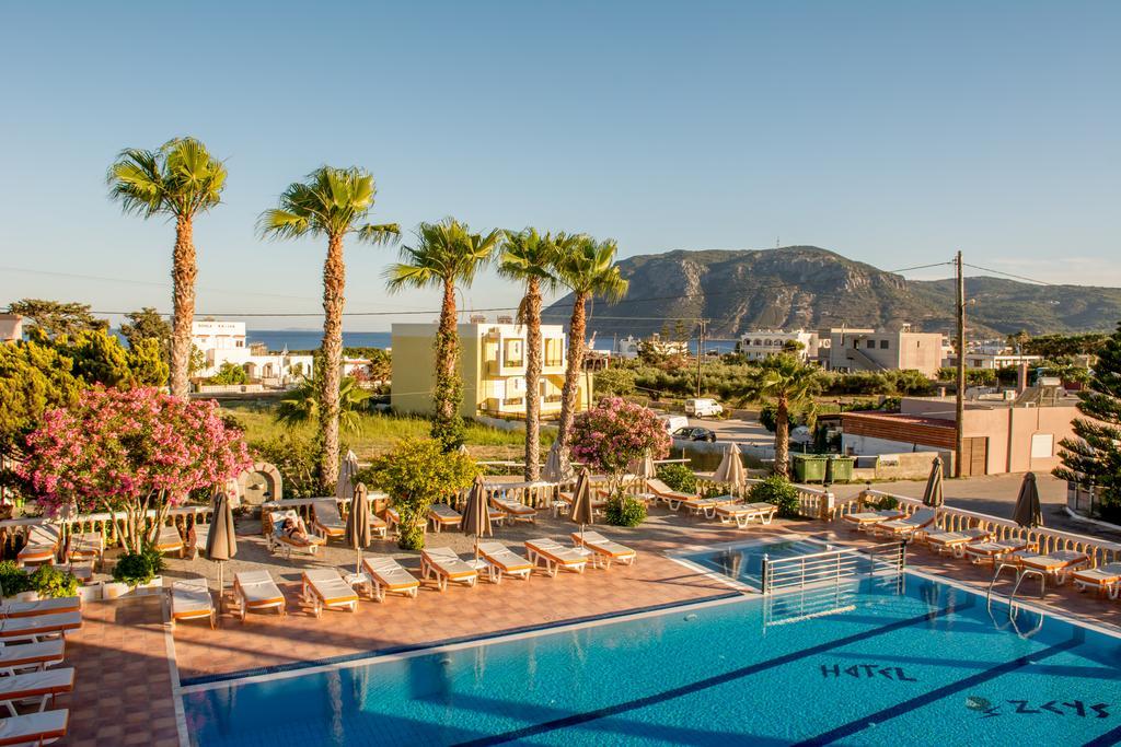 Zeus Hotel Kefalos  Exterior photo