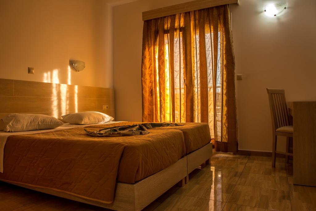 Zeus Hotel Kefalos  Exterior photo