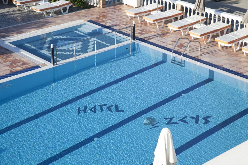 Zeus Hotel Kefalos  Exterior photo