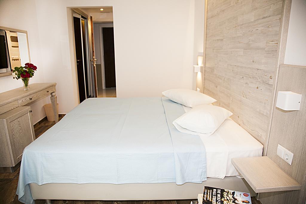 Zeus Hotel Kefalos  Exterior photo