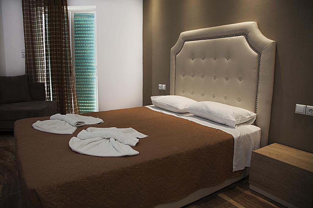 Zeus Hotel Kefalos  Exterior photo