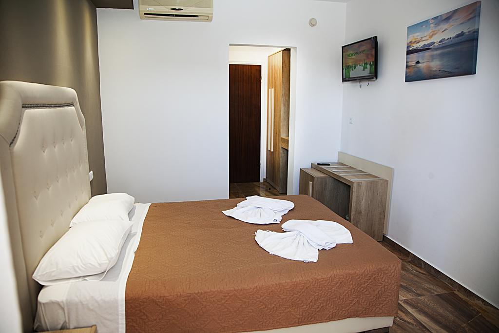 Zeus Hotel Kefalos  Exterior photo
